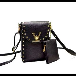 Crossbody purse